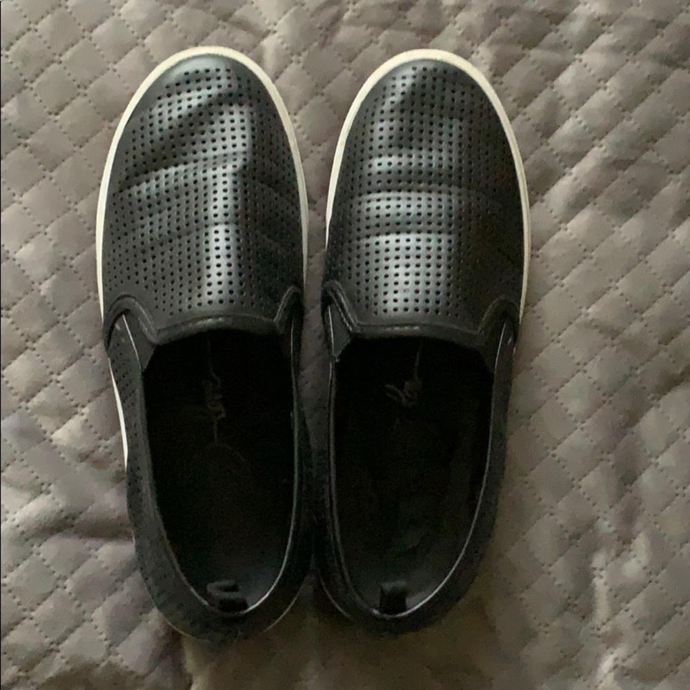 Black shoes